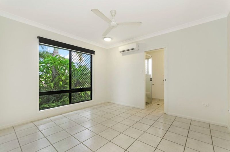 Photo - 16 Greentree Circuit, Bushland Beach QLD 4818 - Image 8