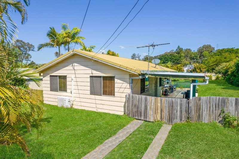 Photo - 16 Grove Road, Holmview QLD 4207 - Image 2