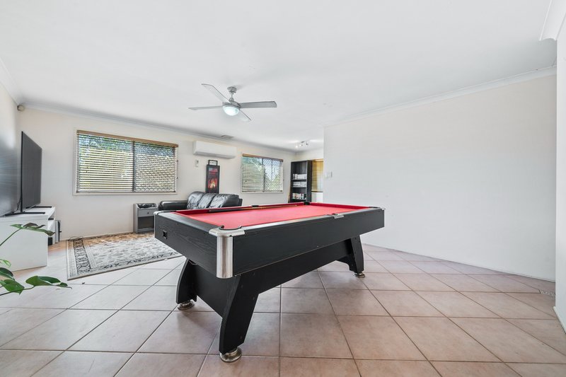 Photo - 16 Grove Road, Holmview QLD 4207 - Image 6