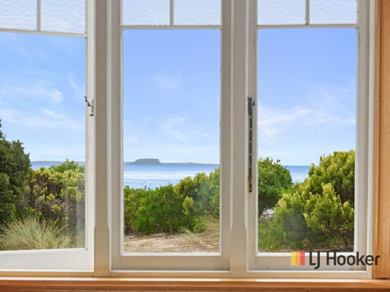 16 Gull Street, Rocky Cape TAS 7321