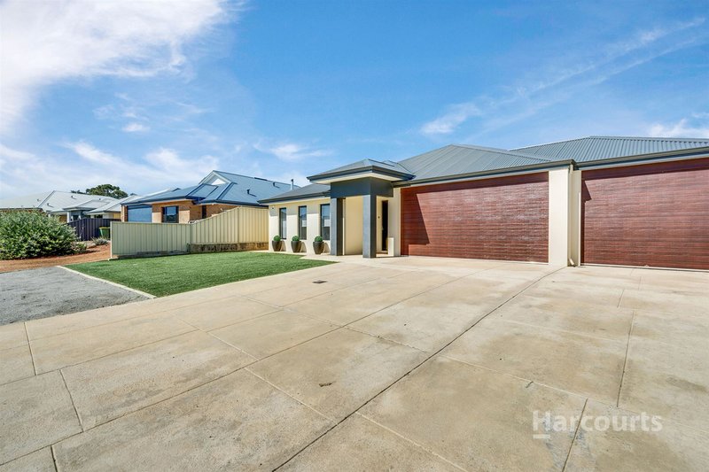 Photo - 16 Gum Nut Avenue, Dawesville WA 6211 - Image 3