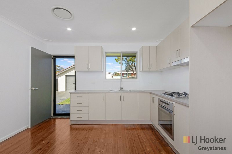 Photo - 16 Gwydir Street, Greystanes NSW 2145 - Image 3