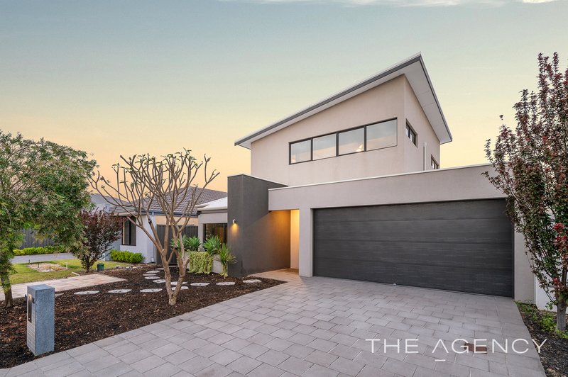 16 Halite Way, Treeby WA 6164