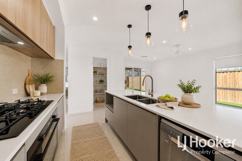 Photo - 16 Hamersley Road, Yarrabilba QLD 4207 - Image 2