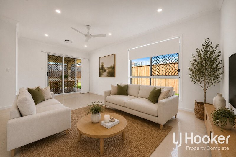 Photo - 16 Hamersley Road, Yarrabilba QLD 4207 - Image 6