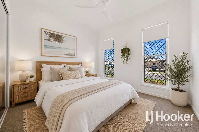 Photo - 16 Hamersley Road, Yarrabilba QLD 4207 - Image 9
