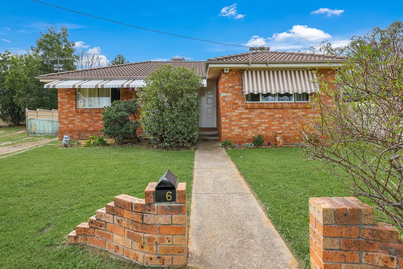 16 Hamilton Court, Tamworth NSW 2340