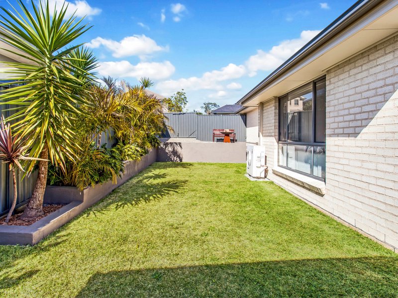 Photo - 16 Handley Street, Helensburgh NSW 2508 - Image 8