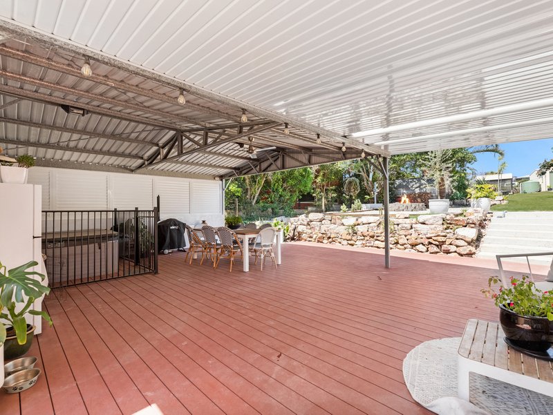 Photo - 16 Hanover Drive, Urraween QLD 4655 - Image 6