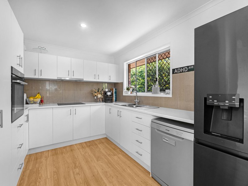 Photo - 16 Hanover Drive, Urraween QLD 4655 - Image 17