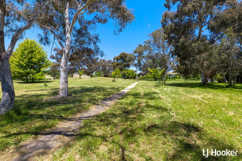 Photo - 16 Hargrave Street, Scullin ACT 2614 - Image 11