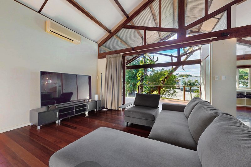 Photo - 16 Harlen Road, Salisbury QLD 4107 - Image 1