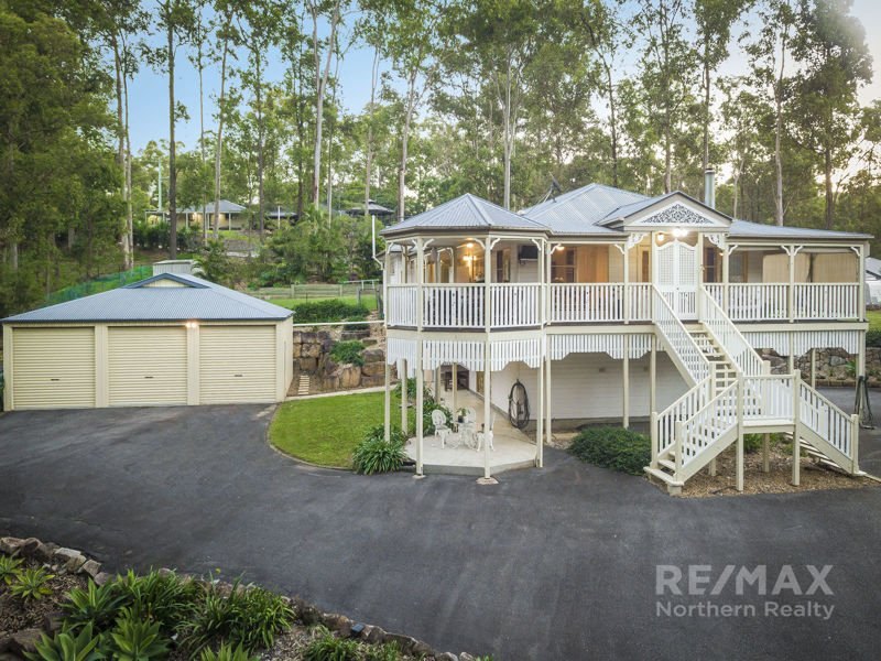 16 Harrier Place, Warner QLD 4500