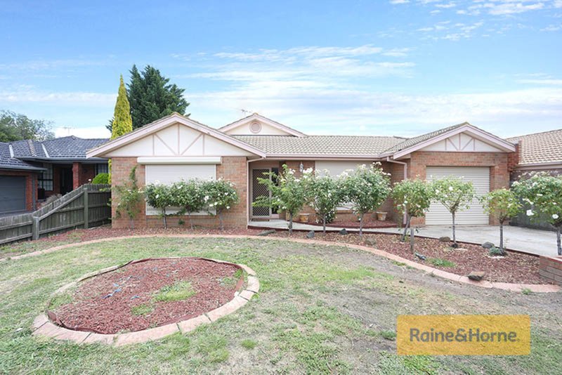 16 Harvey Court, Roxburgh Park VIC 3064