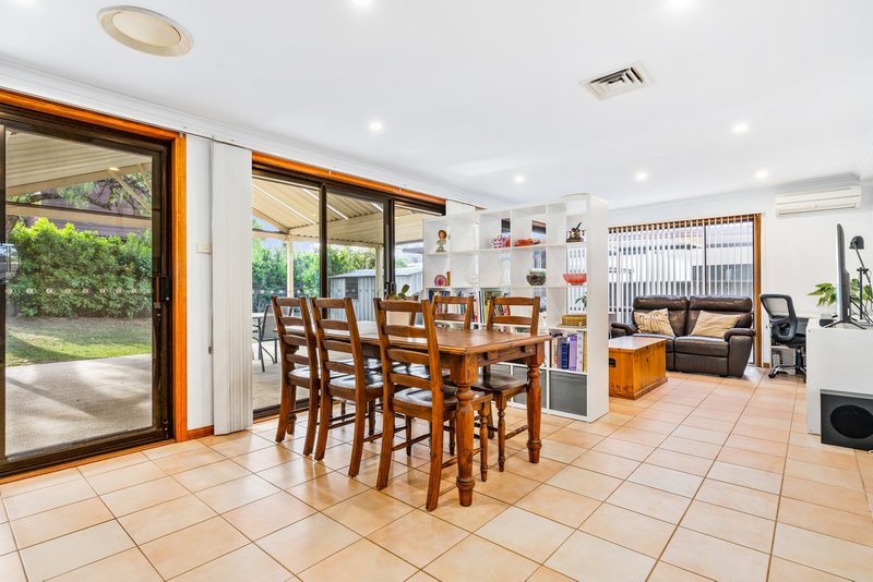 Photo - 16 Hassall Street, Smithfield NSW 2164 - Image 3