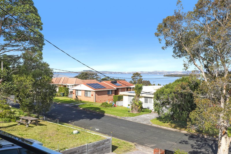 Photo - 16 Hayward Street, Kanahooka NSW 2530 - Image 12