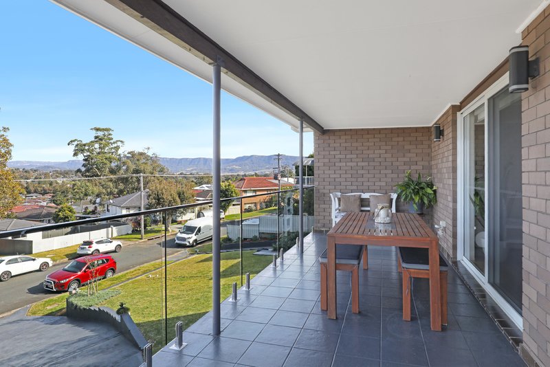 Photo - 16 Hayward Street, Kanahooka NSW 2530 - Image 13