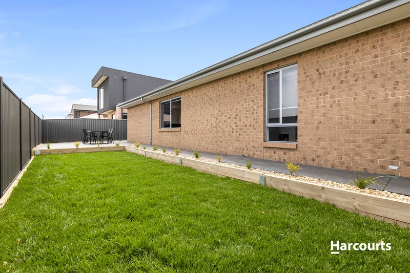 Photo - 16 Hayward Street, Lara VIC 3212 - Image 6