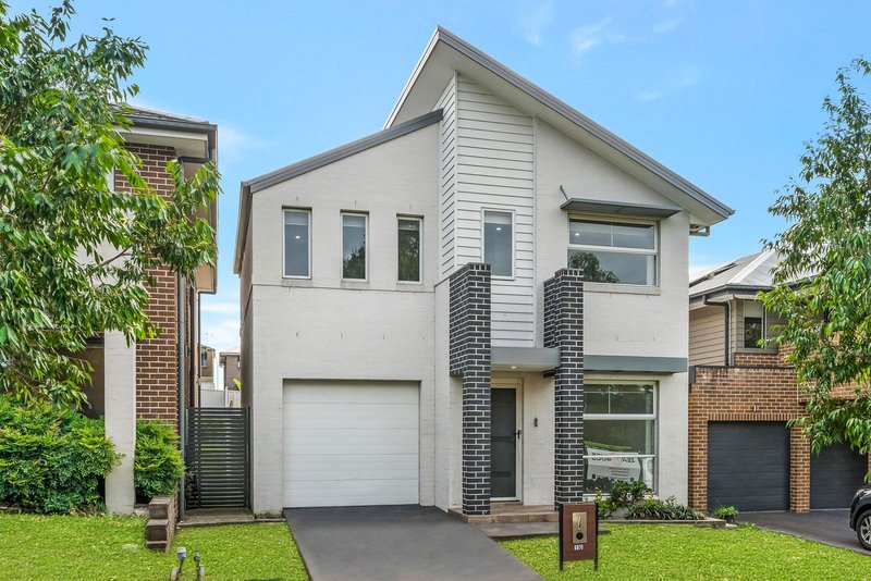 Photo - 16 Hebe Street, Glenfield NSW 2167 - Image 1