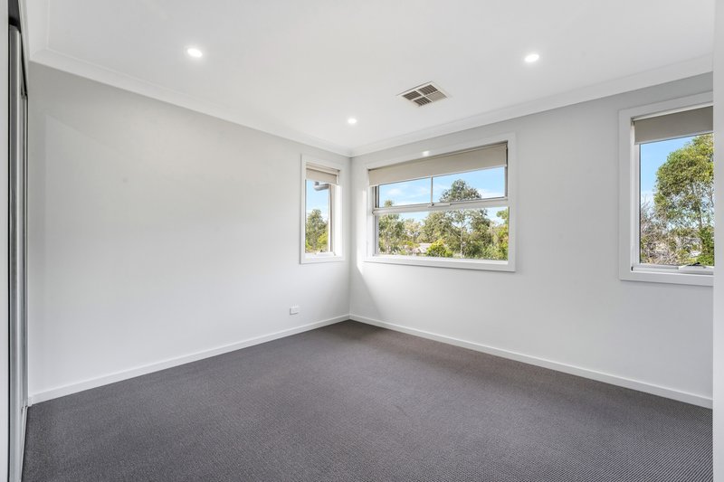 Photo - 16 Hebe Street, Glenfield NSW 2167 - Image 11