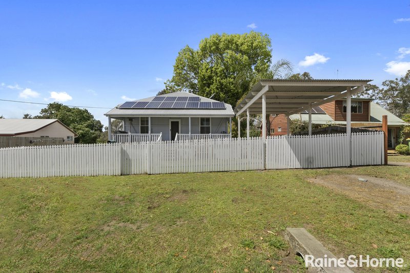 16 Henry Street, Cooran QLD 4569