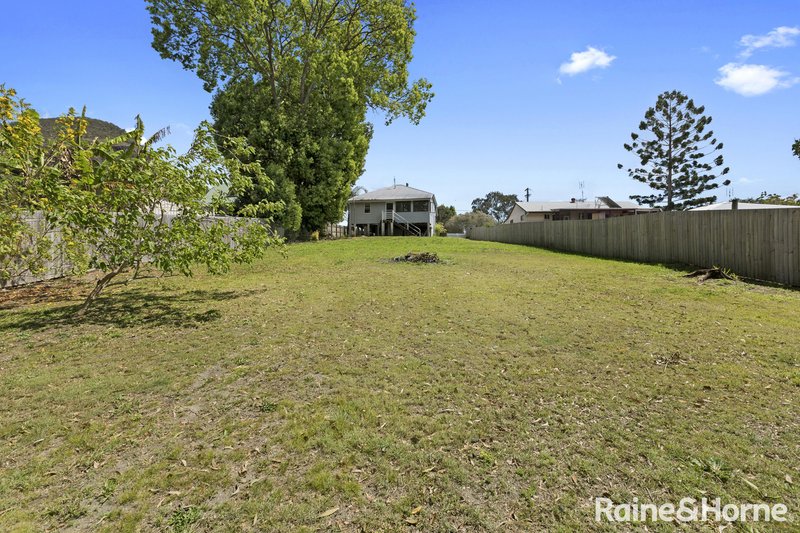 Photo - 16 Henry Street, Cooran QLD 4569 - Image 3