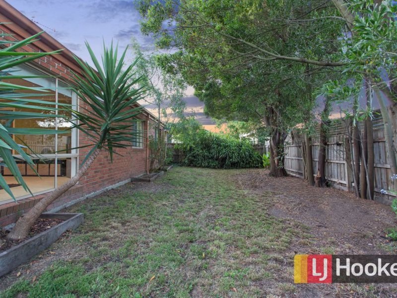 Photo - 16 Henry Street, Pakenham VIC 3810 - Image 19