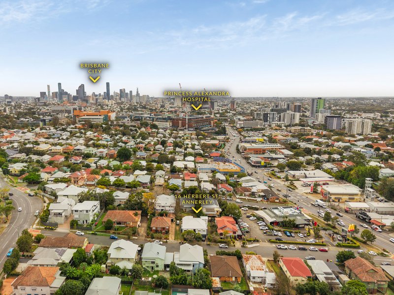 Photo - 16 Herbert Street, Annerley QLD 4103 - Image 3