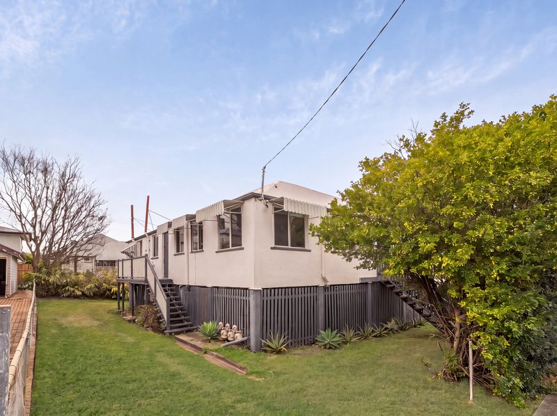 Photo - 16 Herbert Street, Annerley QLD 4103 - Image 21