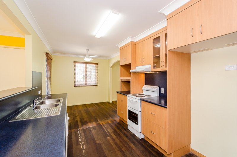 Photo - 16 Herbertson Street, West Gladstone QLD 4680 - Image 14