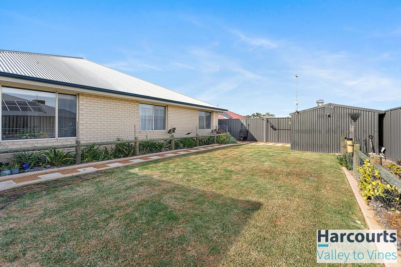 Photo - 16 Hessian Street, Aveley WA 6069 - Image 25