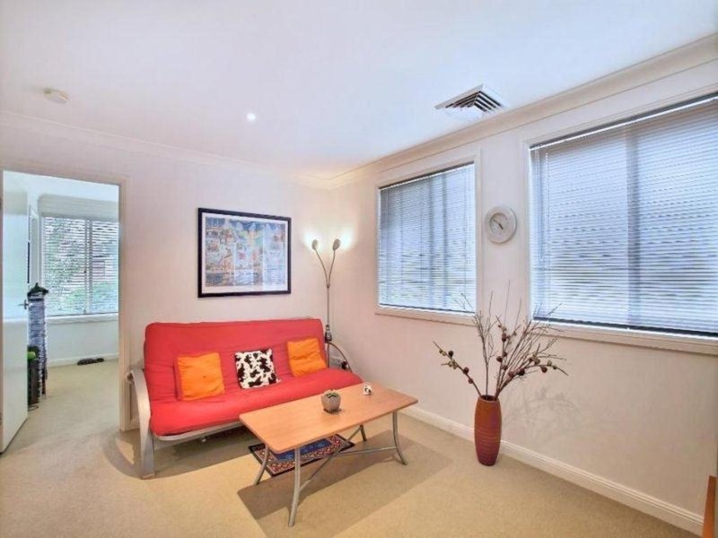 Photo - 16 Hickson Circuit, Harrington Park NSW 2567 - Image 10