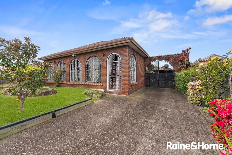 Photo - 16 High Street, Cabramatta West NSW 2166 - Image 2