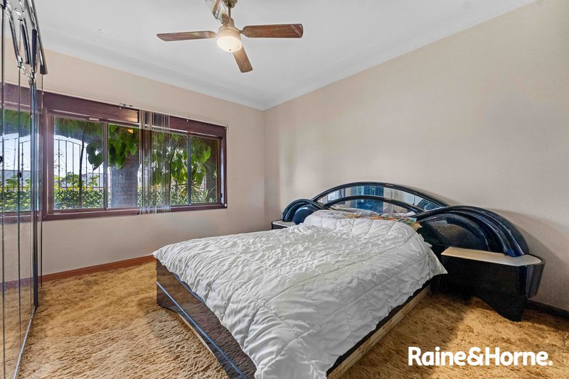 Photo - 16 High Street, Cabramatta West NSW 2166 - Image 13