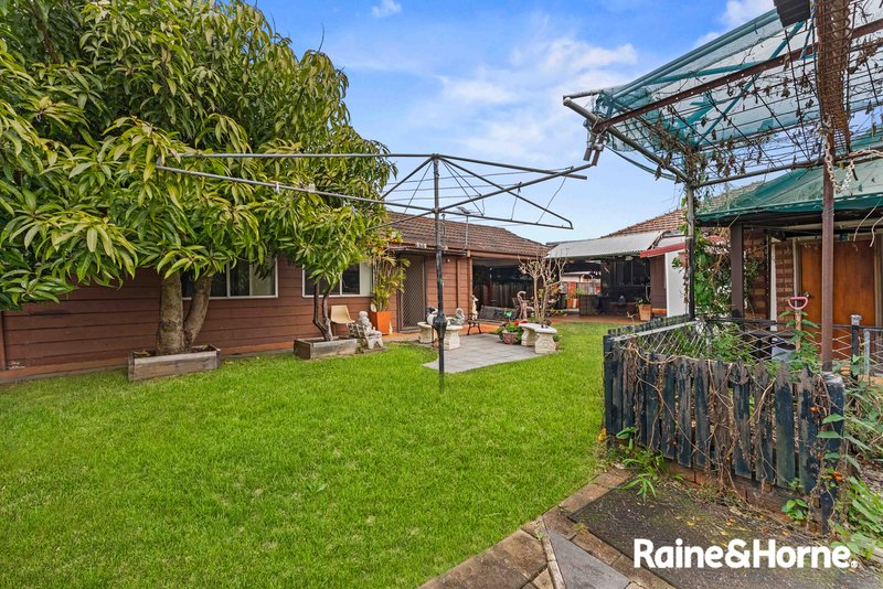 Photo - 16 High Street, Cabramatta West NSW 2166 - Image 17