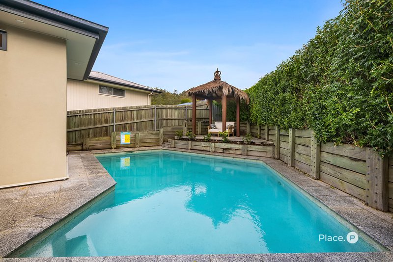 Photo - 16 Highbury Place, Upper Kedron QLD 4055 - Image 3