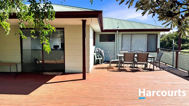 Photo - 16 Highcrest Ave , Binalong Bay TAS 7216 - Image 5