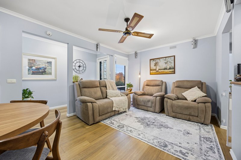 Photo - 16 Highfield Avenue, Mount Clear VIC 3350 - Image 2