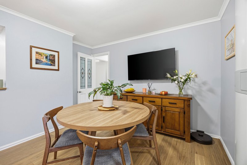 Photo - 16 Highfield Avenue, Mount Clear VIC 3350 - Image 6