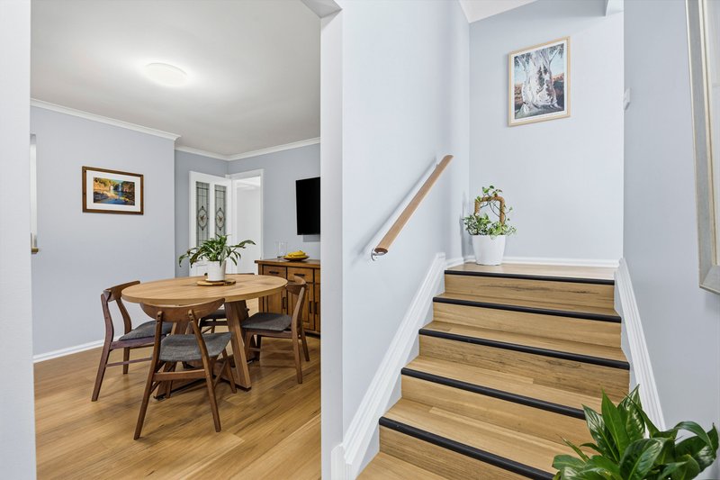 Photo - 16 Highfield Avenue, Mount Clear VIC 3350 - Image 8