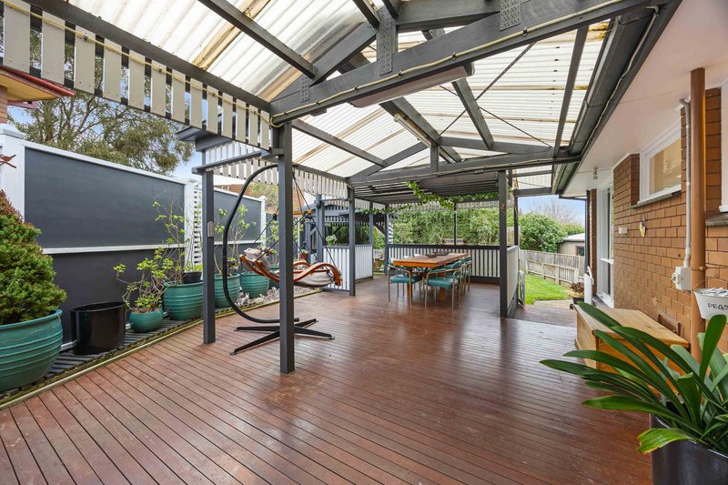 Photo - 16 Highfield Avenue, Mount Clear VIC 3350 - Image 25