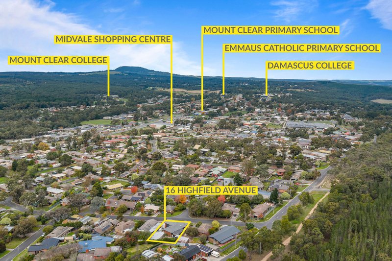 Photo - 16 Highfield Avenue, Mount Clear VIC 3350 - Image 31
