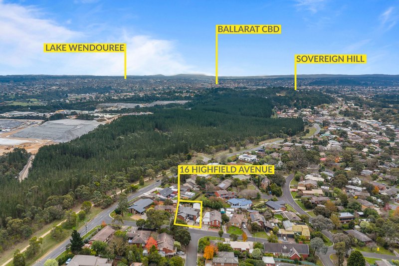 Photo - 16 Highfield Avenue, Mount Clear VIC 3350 - Image 32