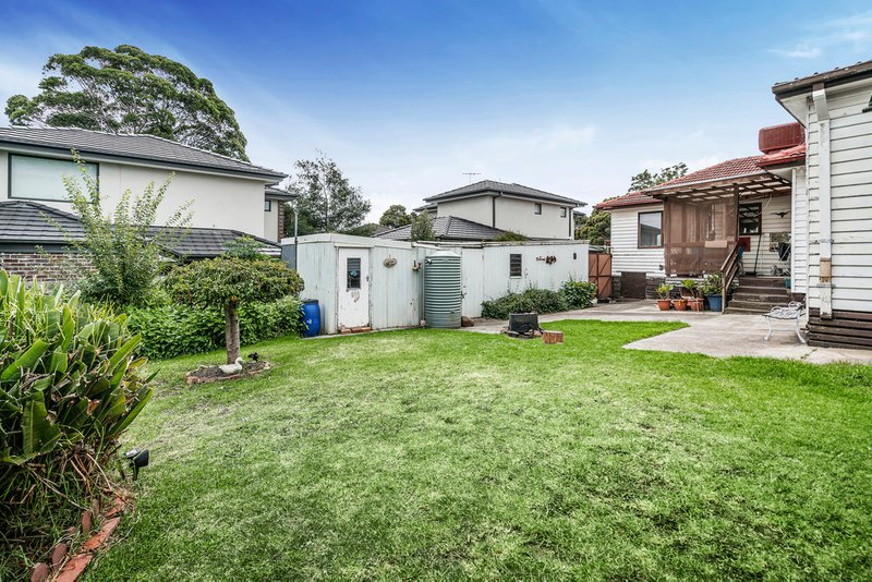 Photo - 16 Highfield Avenue, Mulgrave VIC 3170 - Image 9