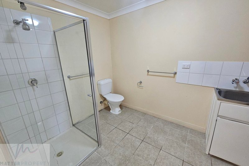 Photo - 1/6 Hilary Street, Mount Isa QLD 4825 - Image 6