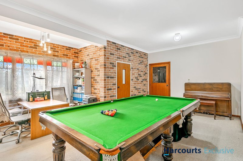 Photo - 16 Hill Road, West Pennant Hills NSW 2125 - Image 6