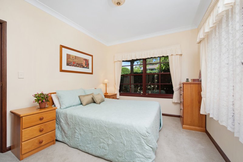 Photo - 16 Hilltop Crescent, Mollymook Beach NSW 2539 - Image 13