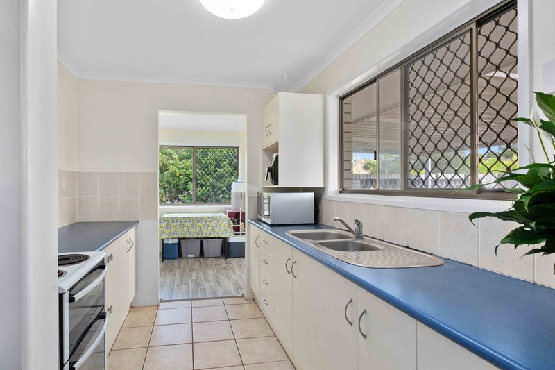 Photo - 16 Hodges Street, Redcliffe QLD 4020 - Image 4
