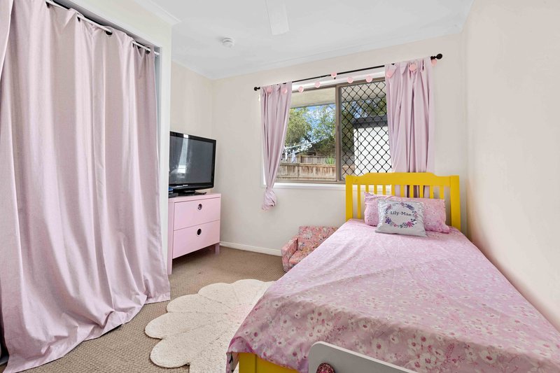 Photo - 16 Hodges Street, Redcliffe QLD 4020 - Image 11