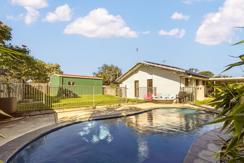 Photo - 16 Hodges Street, Redcliffe QLD 4020 - Image 1